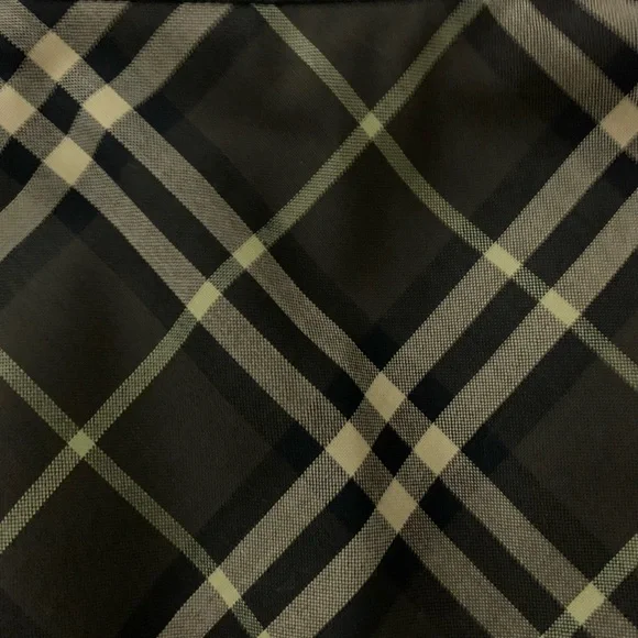 Burberry London Green/Black/Neutral  Plaid A-Line Skirt - Picture 10 of 10